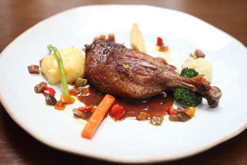 7 Best French Restaurants in Florida!